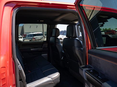 Used 2023 Ford F150 4x4 SuperCrew image 19