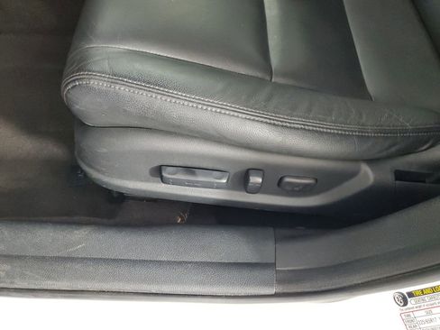 Used 2012 Honda Crosstour EX-L image 24