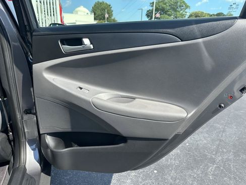 Used 2011 Hyundai Sonata GLS FWD image 20
