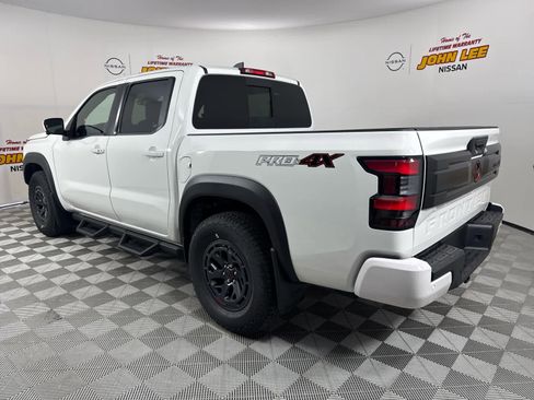 New 2026 Nissan Frontier PRO-4X w/ Pro-4x Convenience Package image 3