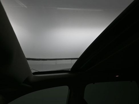 Used 2021 Nissan Rogue SL w/ Premium Package image 21