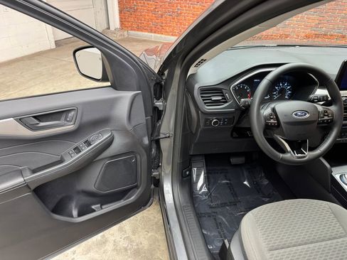 Certified 2022 Ford Escape SE w/ Convenience Package AWD/4WD image 8