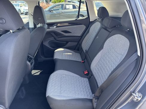 Certified 2025 Volkswagen Tiguan S AWD/4WD image 30