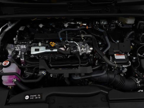 Used 2025 Toyota Prius AWD image 27