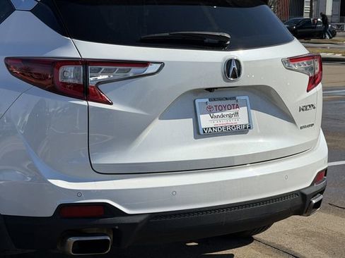 Used 2023 Acura RDX AWD w/ Advance Package image 6