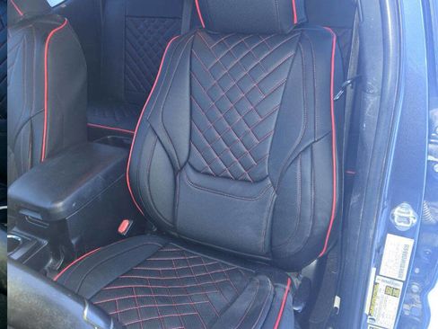 Used 2016 Toyota Tacoma TRD Off-Road image 18