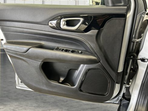 New 2026 Jeep Compass Latitude w/ Quick Order Package 29K image 18