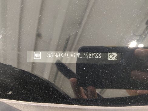 Used 2021 Chevrolet Equinox LT FWD image 33