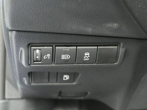 Used 2024 Toyota Corolla Cross AWD Hybrid image 15