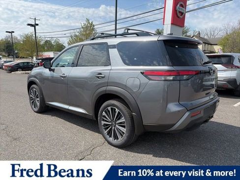 New 2026 Nissan Pathfinder Platinum AWD/4WD image 5