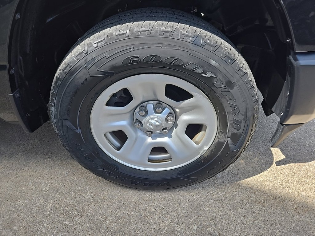 Used 2023 RAM 1500 Tradesman AWD/4WD image 28