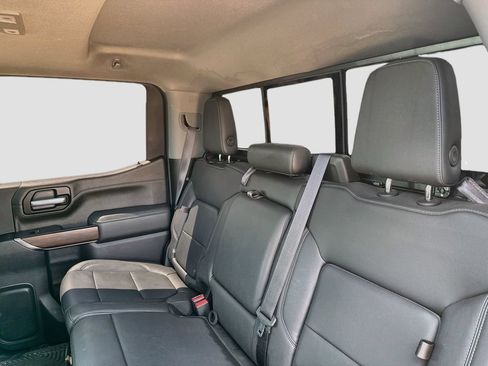 Used 2021 GMC Sierra 1500 SLT AWD/4WD image 23