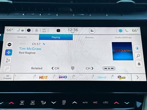 New 2026 Jeep Grand Cherokee L Limited image 21