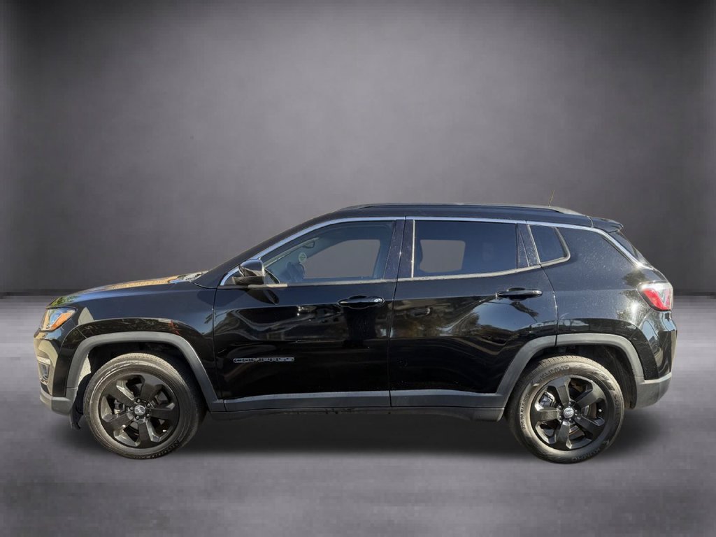 Used 2021 Jeep Compass Latitude FWD image 10