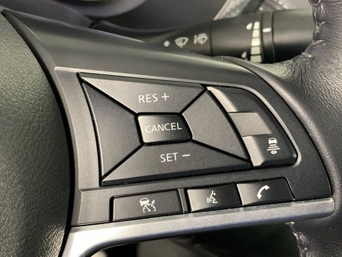 Used 2020 Nissan Sentra SV FWD image 19