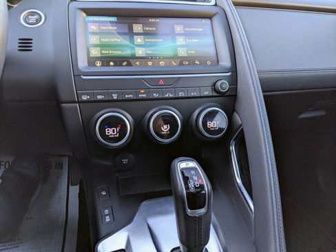 Used 2019 Jaguar E-PACE S image 20