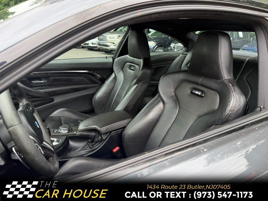 Used 2018 BMW M4 Coupe RWD image 12