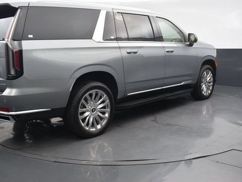 Certified 2024 Cadillac Escalade ESV Premium Luxury AWD/4WD image 6