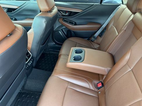 Used 2021 Subaru Outback Touring image 4