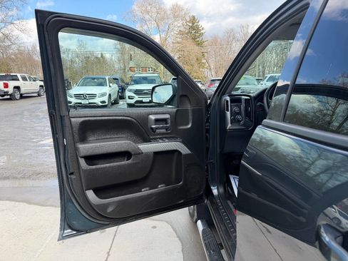 Used 2017 Chevrolet Silverado 1500 LT w/ All Star Edition image 17