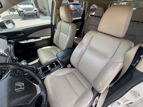 Used 2016 Honda CR-V Touring image 5
