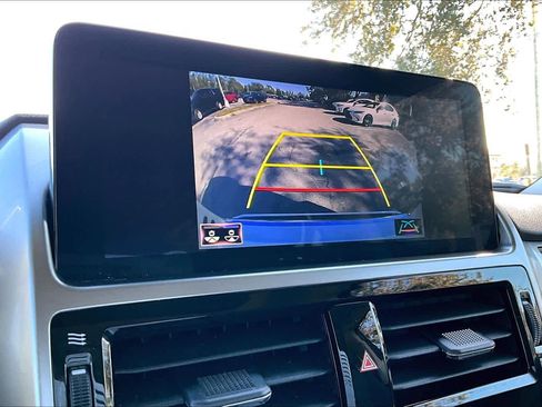 Used 2023 Lexus GX 460 Premium w/ Premium Plus Package image 24