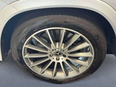 Used 2024 Mercedes-Benz GLE 450 4MATIC image 10