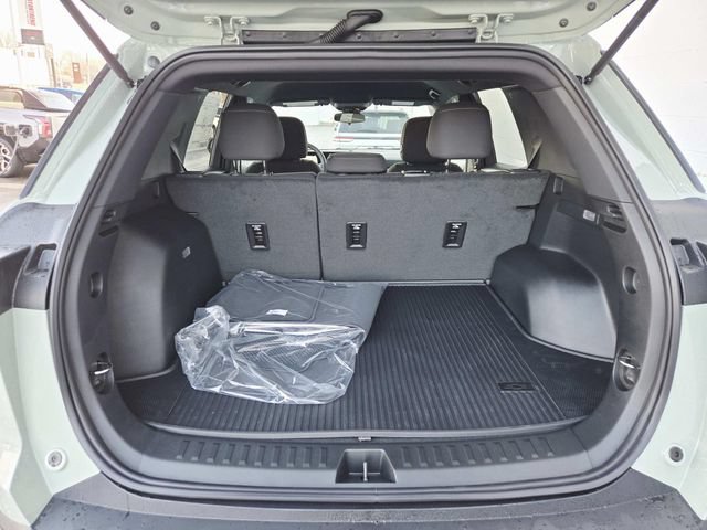 New 2026 Chevrolet Equinox LT w/ Midnight Edition AWD/4WD image 10
