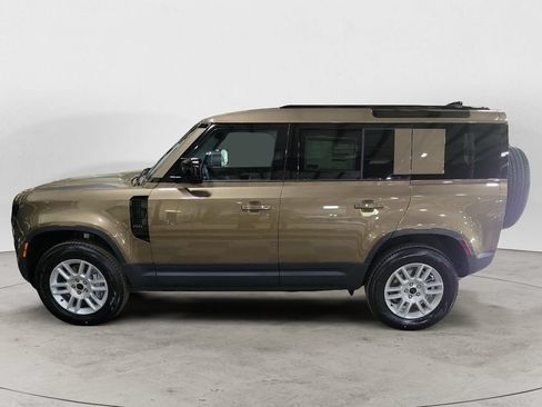 New 2026 Land Rover Defender 110 S AWD/4WD image 2