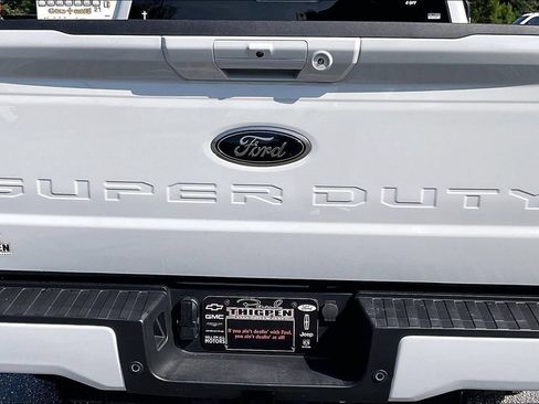 Certified 2025 Ford F250 Lariat w/ Lariat Ultimate Package AWD/4WD image 8