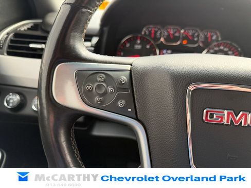 Used 2016 GMC Yukon SLT w/ Premium Edition AWD/4WD image 9