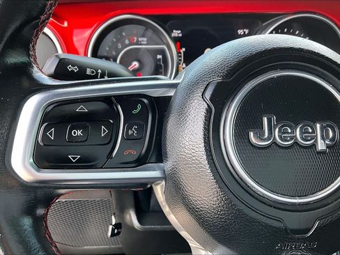 Used 2018 Jeep Wrangler Unlimited Rubicon AWD/4WD image 23