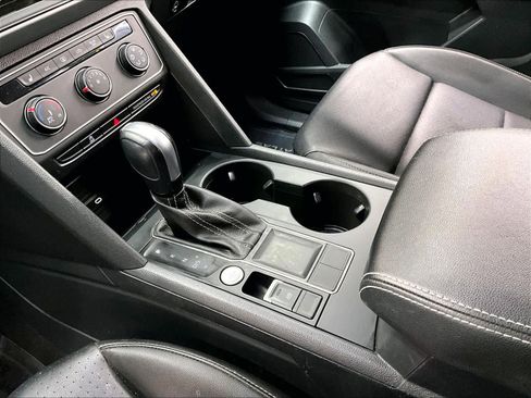 Used 2023 Volkswagen Atlas SE image 20