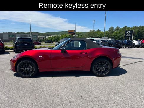 Certified 2026 MAZDA MX-5 Miata Sport RWD image 5
