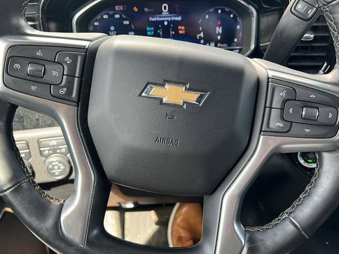 Used 2024 Chevrolet Silverado 2500 LT image 25