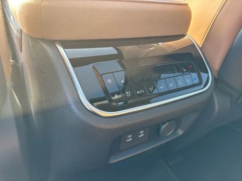 New 2026 INFINITI QX80 Luxe w/ Cargo Package image 17