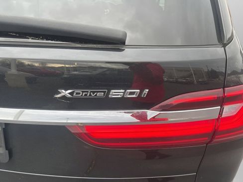 Used 2019 BMW X7 xDrive50i w/ M Sport Package image 14