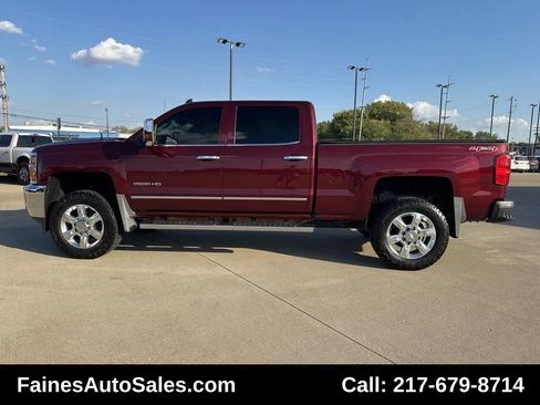 Used 2017 Chevrolet Silverado 2500 LTZ w/ Duramax Plus Package image 11