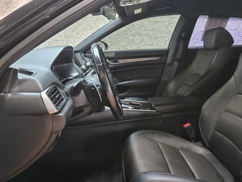 Used 2020 Honda Accord Sport image 21