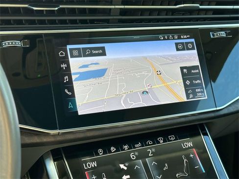 Used 2019 Audi Q8 Prestige w/ Luxury Package image 28