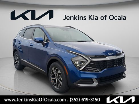 Certified 2025 Kia Sportage EX w/ Premium Package image 9