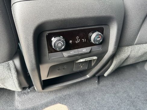 New 2026 Chevrolet Traverse LT w/ Driver Confidence Package image 7