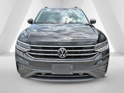 Used 2023 Volkswagen Tiguan S w/ Driver Assistance Package FWD image 2