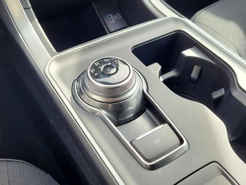 New 2024 Ford Edge SE w/ Black Appearance Package image 22