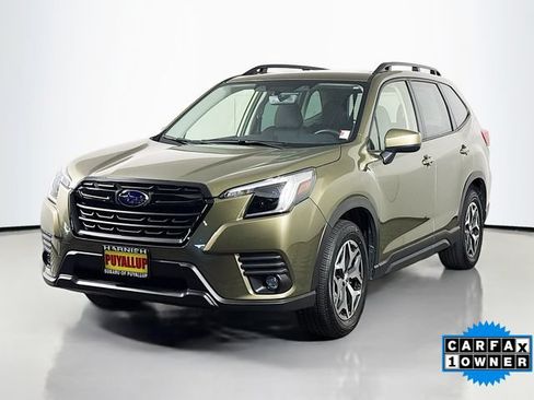 Used 2024 Subaru Forester Premium AWD/4WD image 3