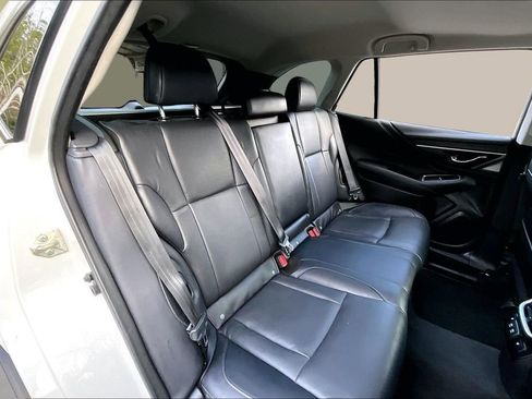 Used 2020 Subaru Outback Limited XT image 19