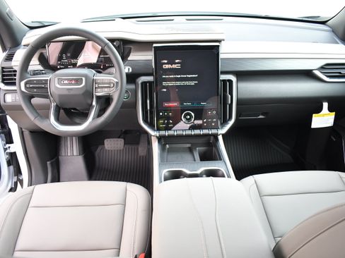 New 2026 GMC Acadia Elevation w/ Black Edition AWD/4WD image 12