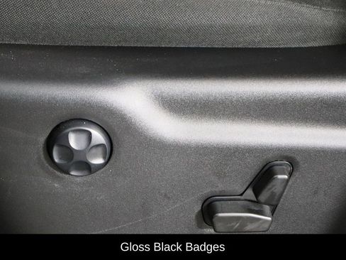 Used 2023 Dodge Durango GT image 24