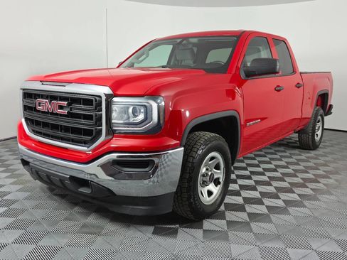 Used 2019 GMC Sierra 1500 Limited w/ Sierra Convenience Package RWD image 3