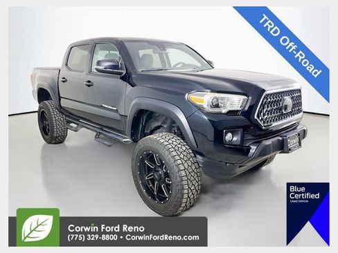 Used 2018 Toyota Tacoma TRD Off-Road AWD/4WD image 1